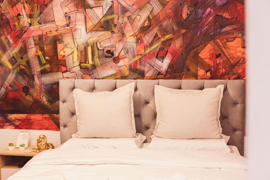 Art Studio Myslym Shyri Tirana Exterior foto